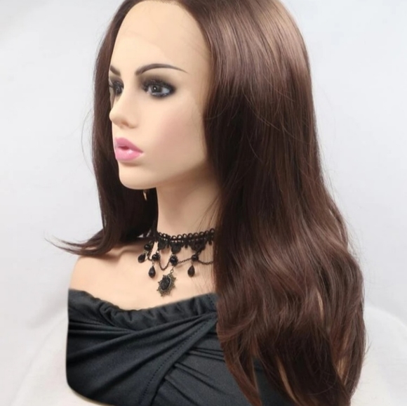 Wig - Picture 1 of 4